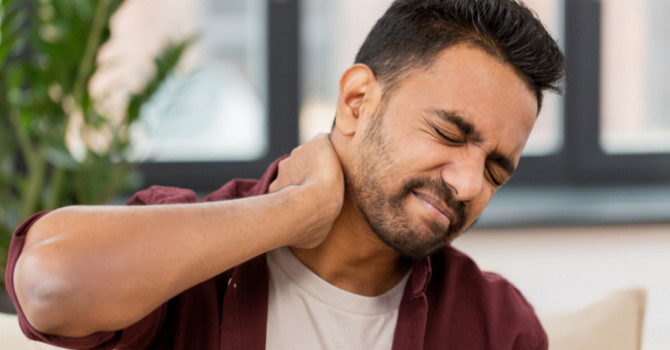 What Are Neck Spasms and Why Do They Occur? image